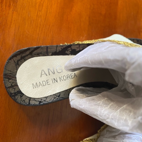 ❤️ CUTE BRAND NEW SLIPPER / SANDALS - Picture 3 of 7